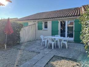 Maison à 200m de la mer, piscine chauffée, 4 couchages, parking privé, terrasse - Bretignolles-sur-Mer - FR-1-224A-50
